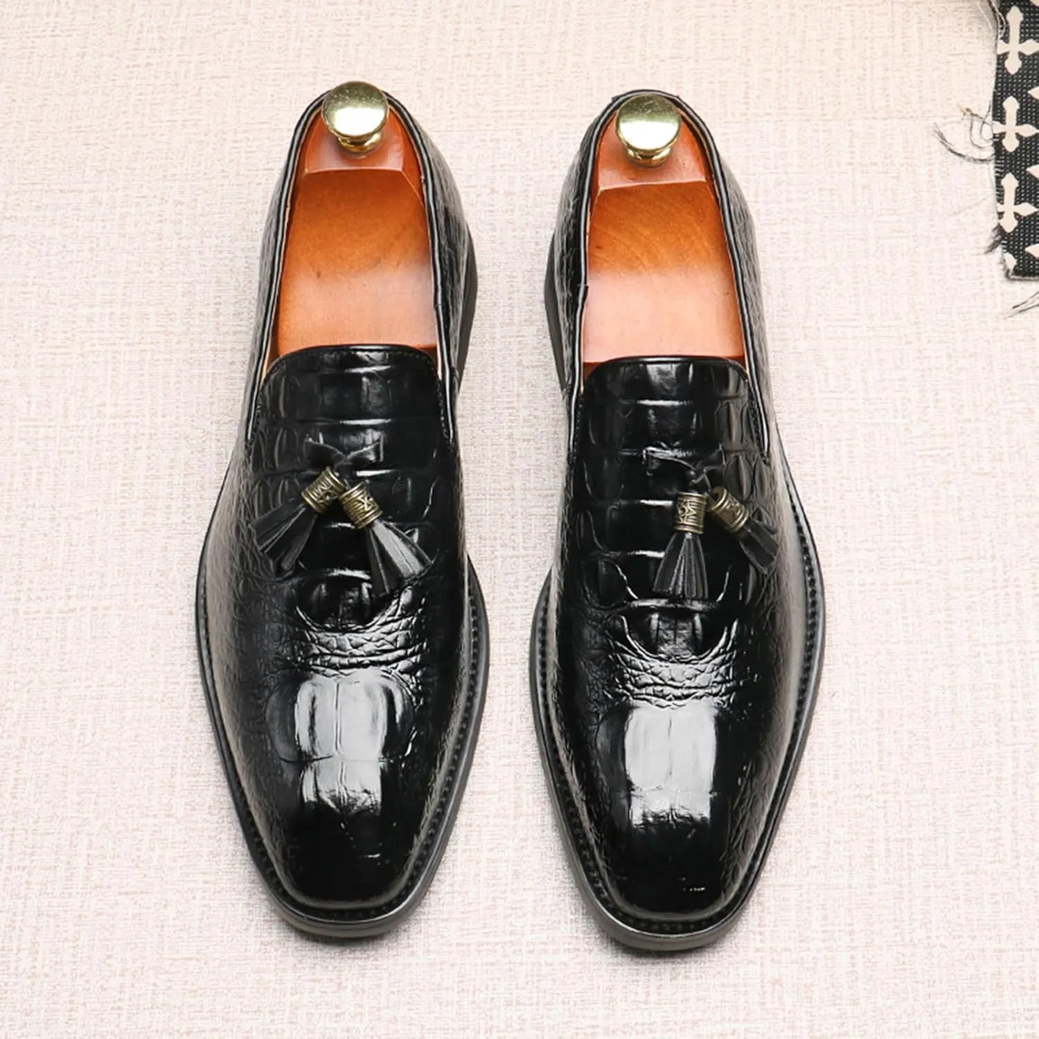 Mens PU Leather Shoes Casual Dress Loafers for Men Tassel Slip-On Shoes Elegant & Comfortable Formal Wear