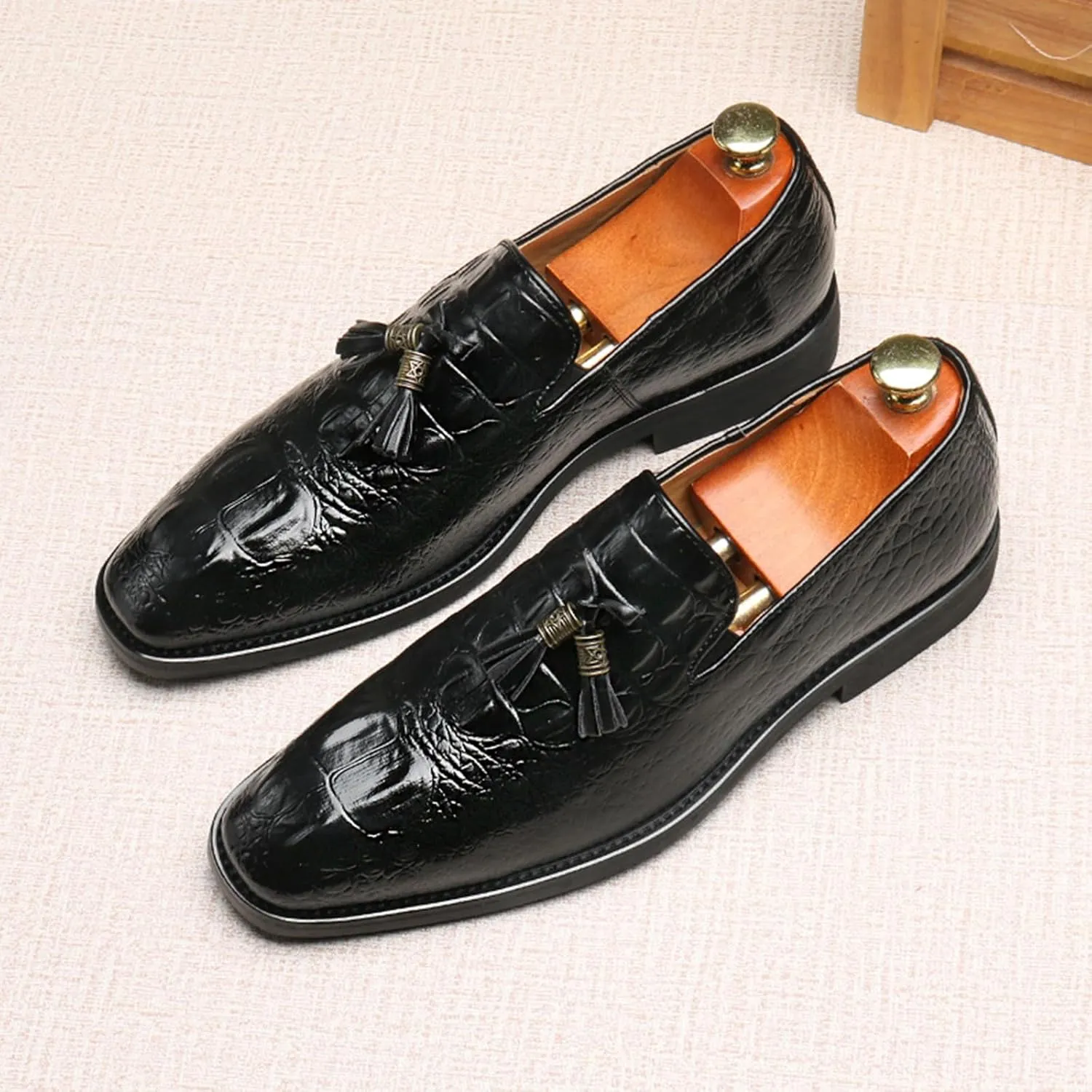 Mens PU Leather Shoes Casual Dress Loafers for Men Tassel Slip-On Shoes Elegant & Comfortable Formal Wear
