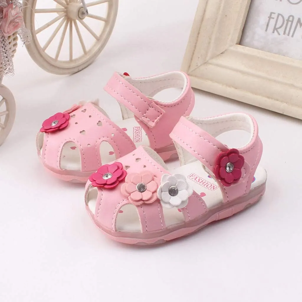 Toddler Shoes Baby Girl LED Light Up Sandals Infant Flowers Casual Shoes Luminous Sport Sandals Summer Sneakers